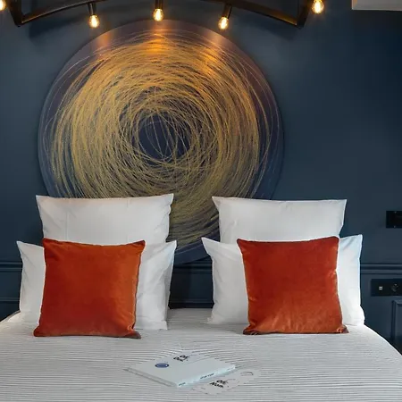 Chouchou Hotel 4*
