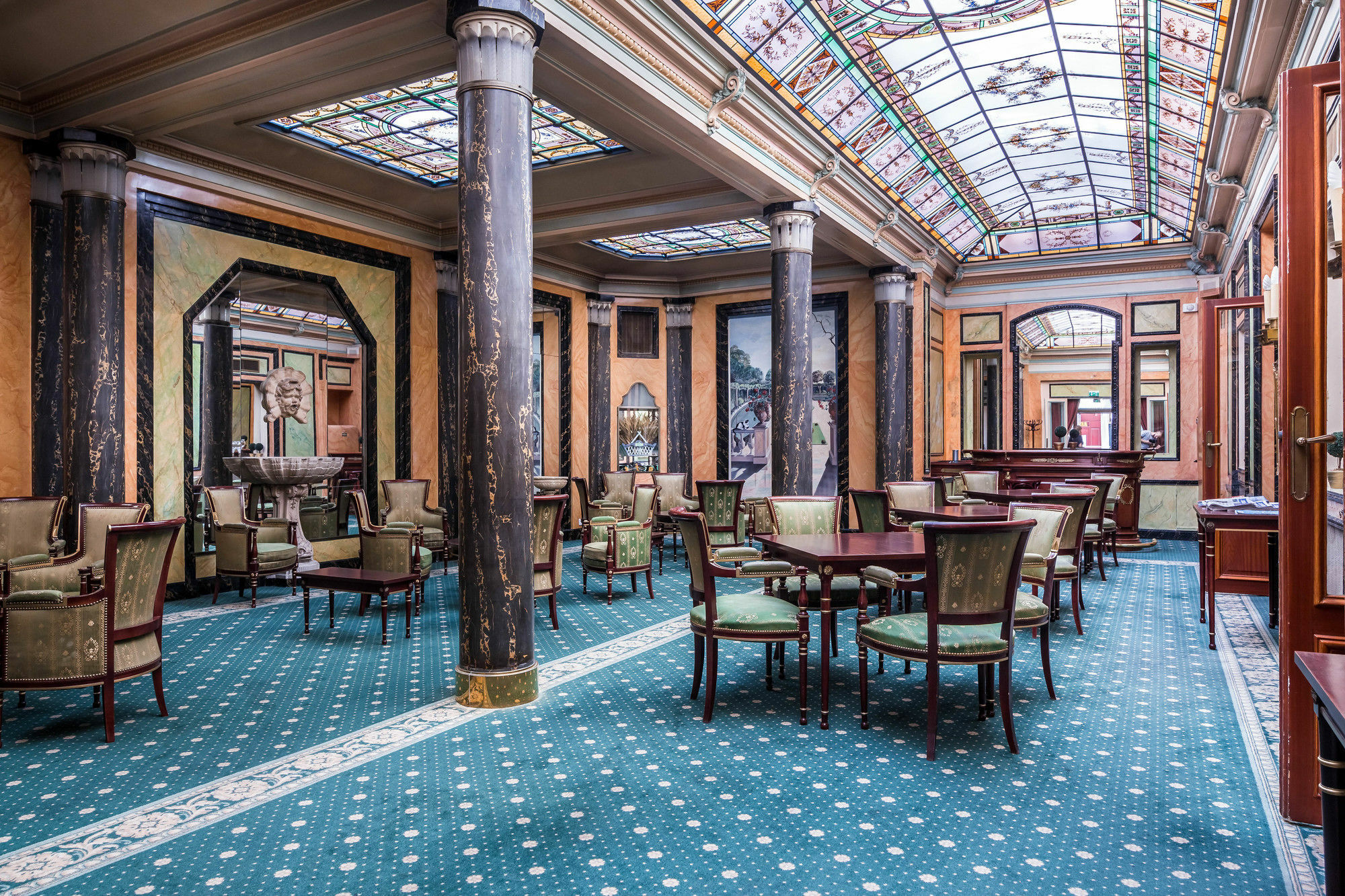 Chouchou Hotel Paris